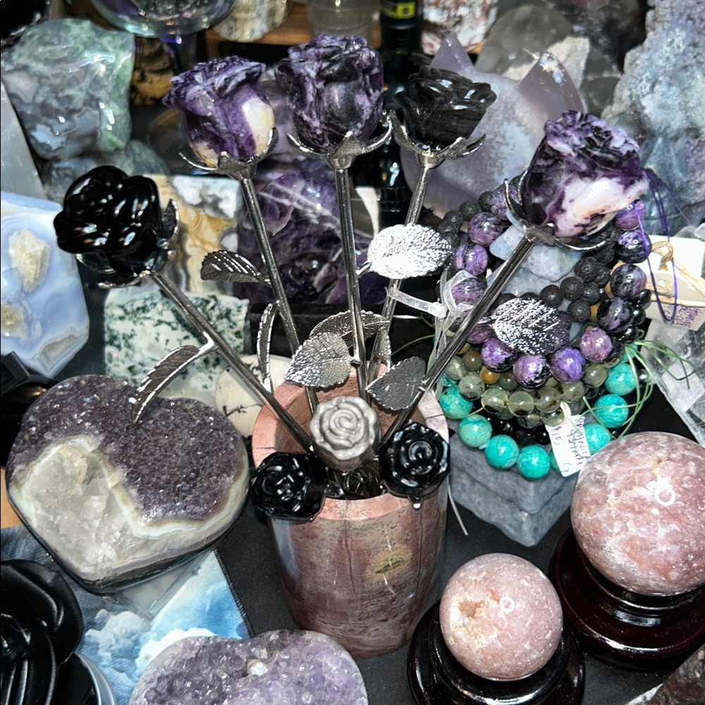Fluorite root Rose Carvings w/Silver Stainless stem - Price for 1 🌹🌹 - Picture 3 of 11